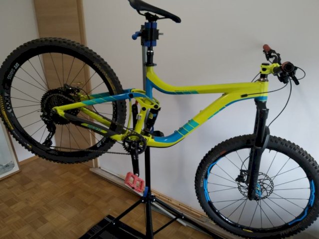 GIANT REIGN 27.5