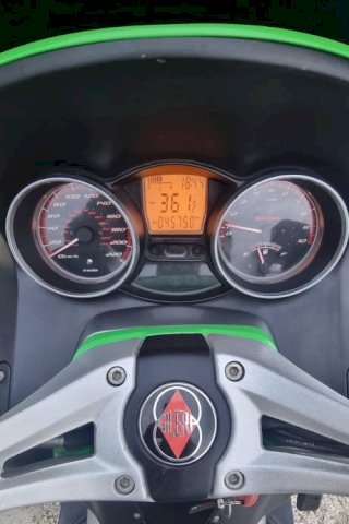 Gilera GP800 839 cm3, 2008 god.