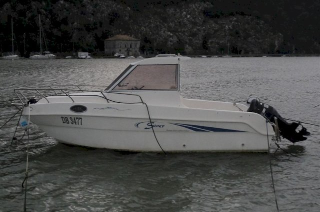 Gliser Saver Manta 600 cabin fisher sa Suzuki 140