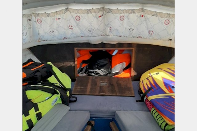 Gradac 5,80 - Yamaha 8 PS vanbrodski