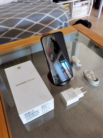 HUAWEI p40 lite