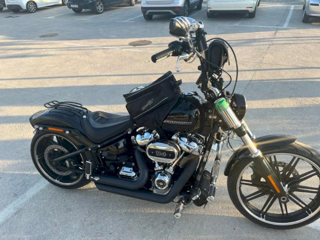 Harley Davidson Breakout 114 1868 cm3, 2019 god.
