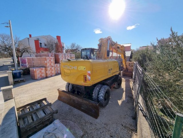 Hitachi ZX 190 W