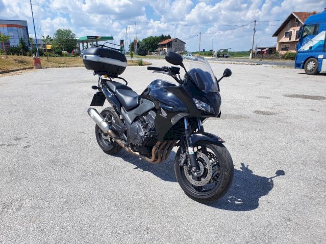 Honda Cbf 1000 1000 cm3, 2012 god.