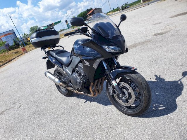 Honda Cbf 1000 1000 cm3, 2012 god.