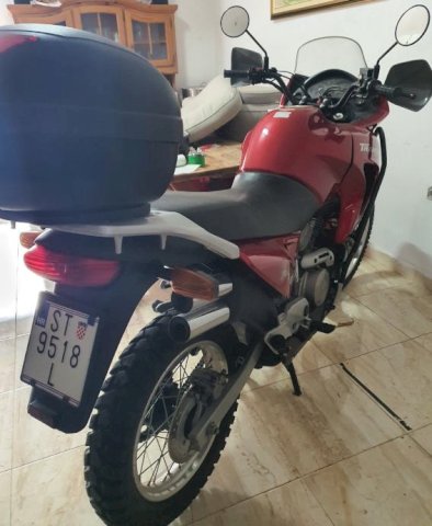 Honda Transalp 650 cm3, 2000 god.