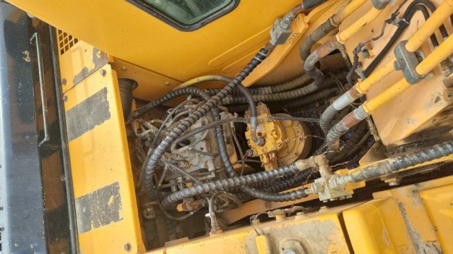 Hyundai 140lc