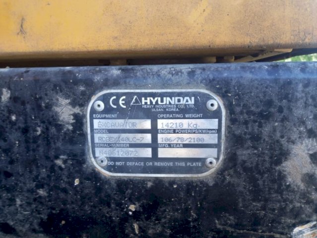 Hyundai 140lc