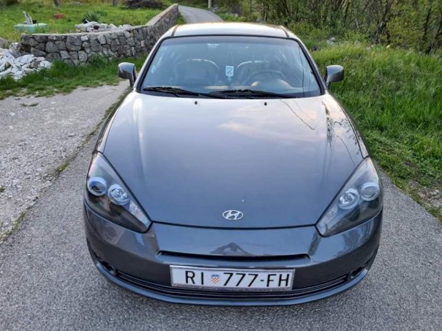 **Hyundai Coupe 2,7 V6**
