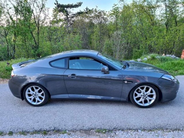 **Hyundai Coupe 2,7 V6**