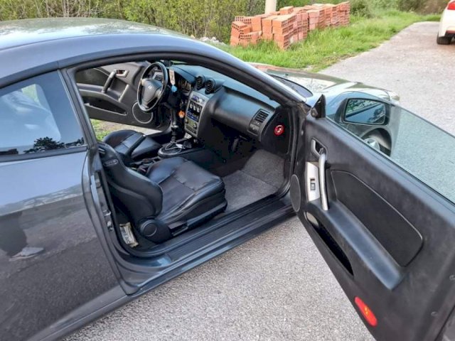 **Hyundai Coupe 2,7 V6**