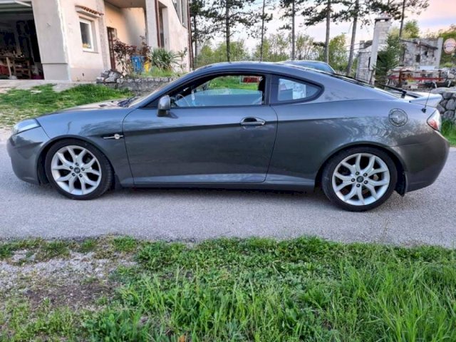 **Hyundai Coupe 2,7 V6**