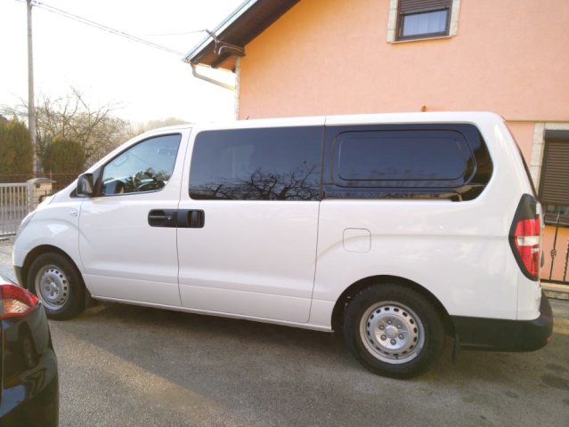 Hyundai H-1 2,5 CRDi GLS