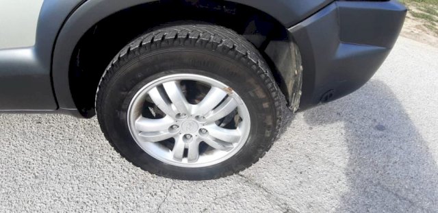 Hyundai Tucson 2,0 - ODLIČAN !!!