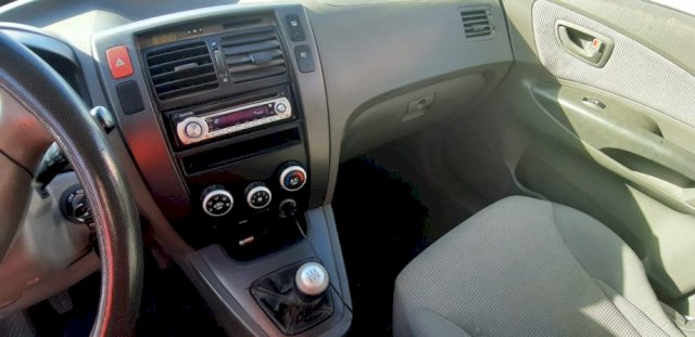 Hyundai Tucson 2,0 - ODLIČAN !!!