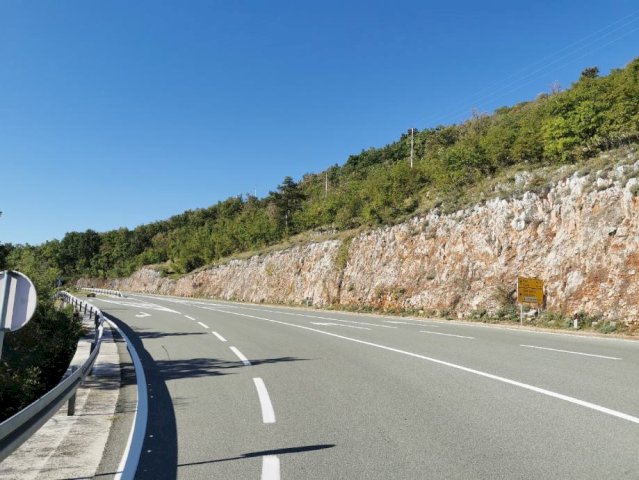 ISTRA, Brestova 18880 m2