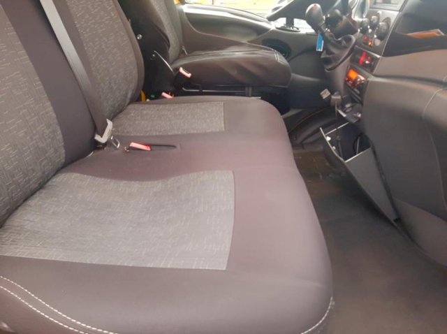 IVECO DAILY DUPLA KABINA 70 C 17