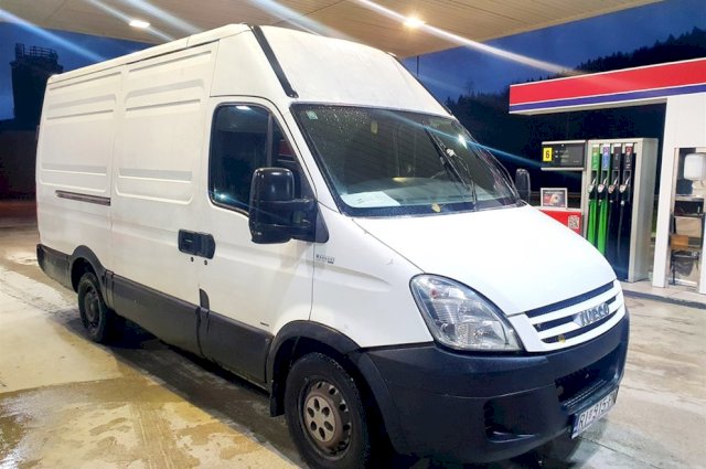Iveco Daily 2.3 Hpt prvi vlasnik