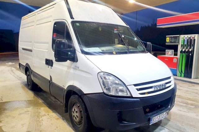 Iveco Daily 2.3 Hpt prvi vlasnik