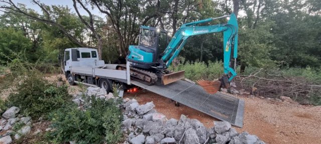 Iveco Eurocargo, 2002 god.