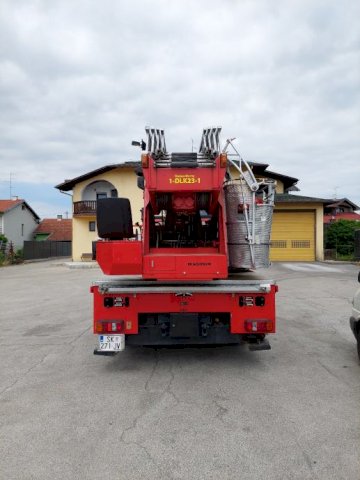 Iveco Magirus auto košara 30m