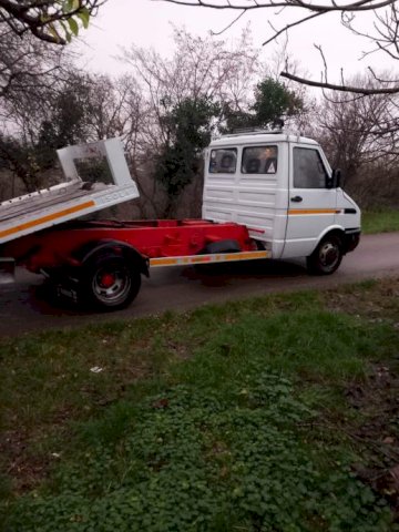 Vucna sluzba Iveco turbo daily, 1995 god.