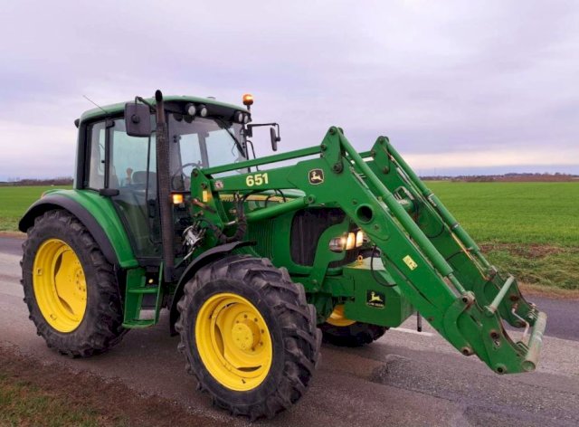 JOHN DEERE 6220 PREMIUM