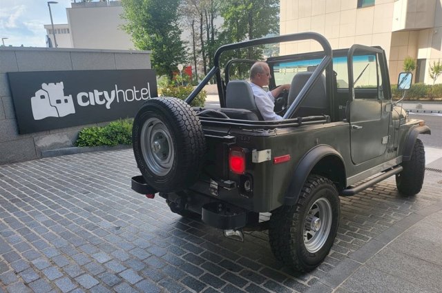 Jeep Willys 1972.g., ..mercedes 220 motor..