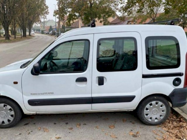 KANGOO ODLIČAN SAMO 25OOOO km