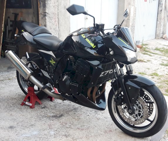 KAWASAKY Z750,,TOP STANJE