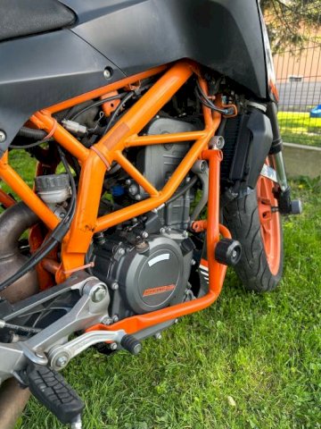KTM Duke 390 ABS, 2016 god.