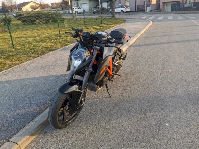 KTM Superduke 1290R 1301 cm3, 2014 god.