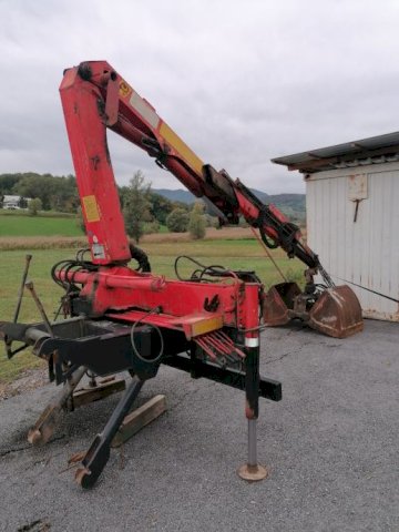 Kamion Mercedes 817K+dizalica- kran palfinger 520