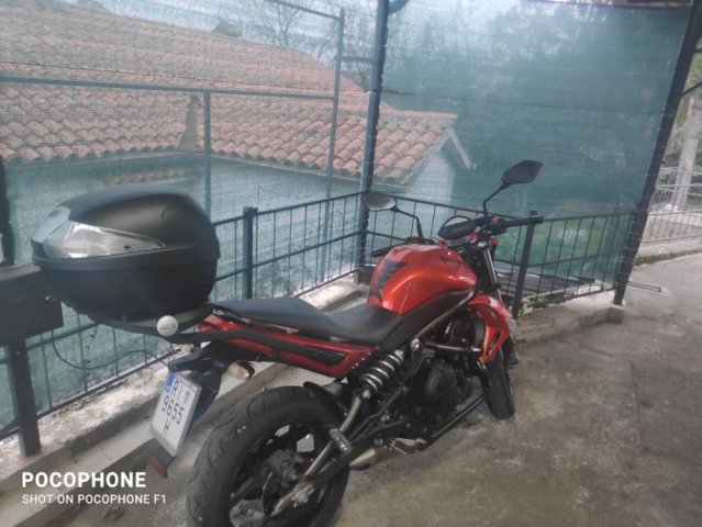 Kawasaki ER 6N 650 cm3, 2009 god.