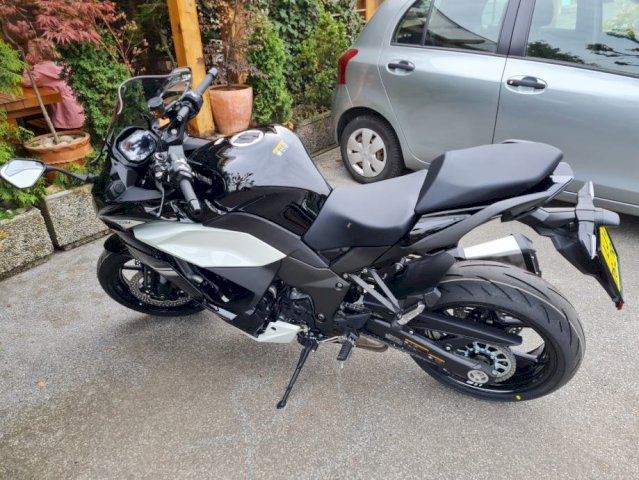 Kawasaki Ninja 1000sx 1043 cm3, 2022 god.