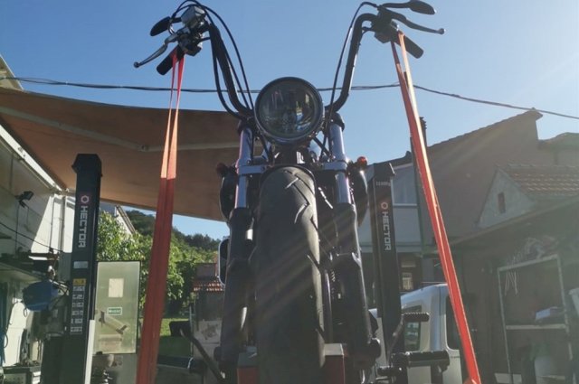 Kawasaki VN 900 Custom