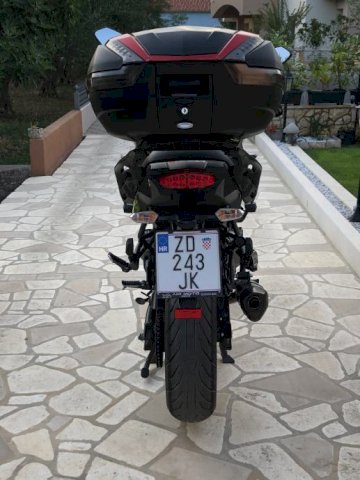 Kawasaki Versys 1043 cm3, 2017 god.