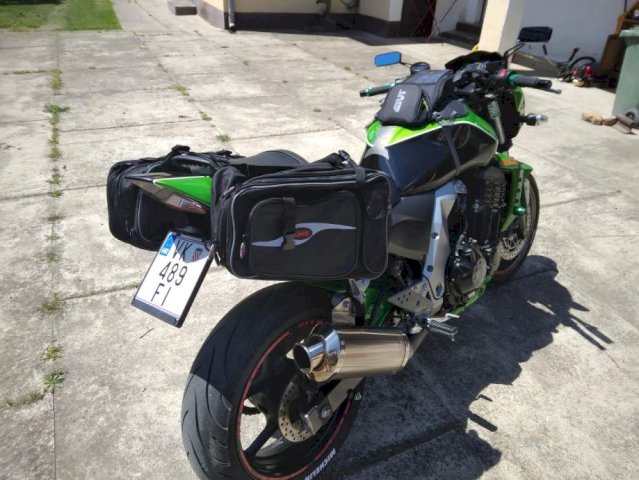 Kawasaki Z750 750 cm3, 2006 god.