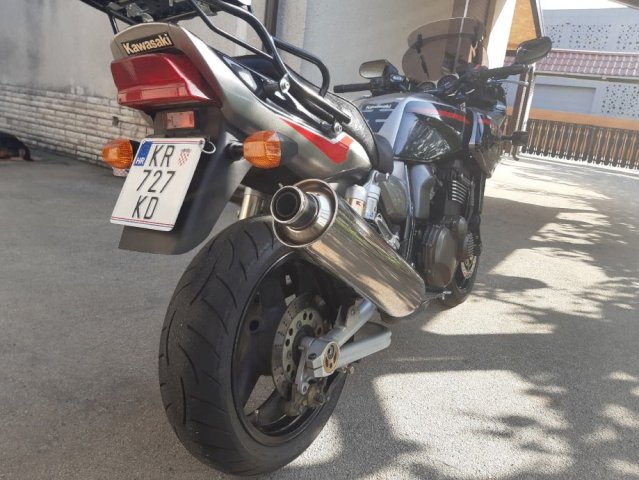 Kawasaki ZRX 1200s, 2003 god.