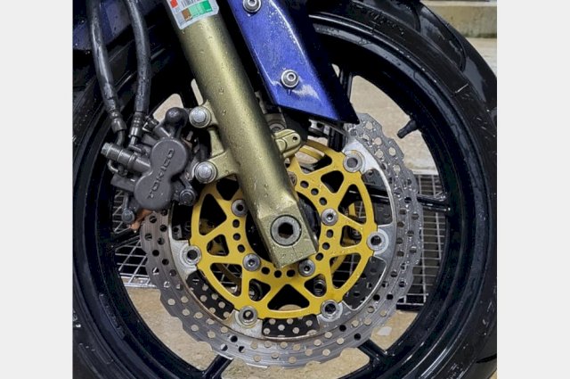Kawasaki er6n