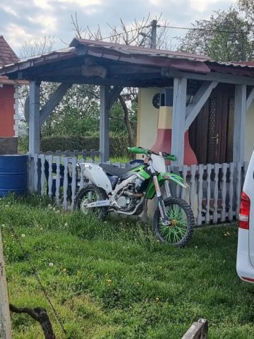 Kawasaki kxf 450, 2015 god.