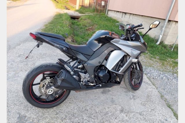 Kawasaki z1000sx