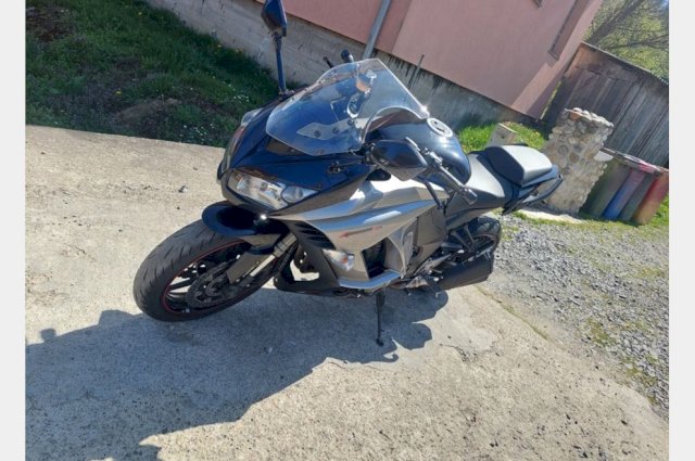 Kawasaki z1000sx