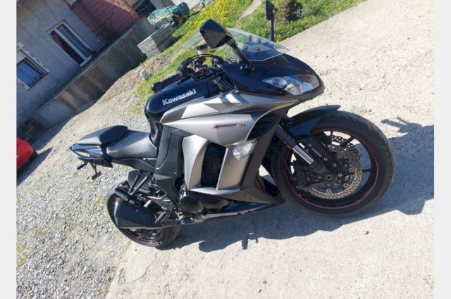 Kawasaki z1000sx