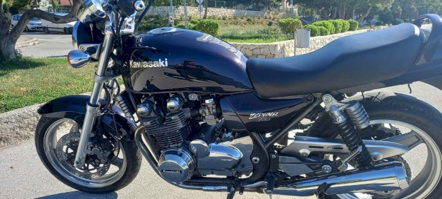 Kawasaki zephyr 750