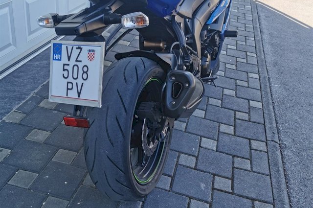 Kawasaki zx6r