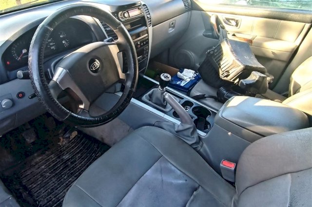 Kia Sorento 2.4i EX + LPG  NIJE U VOZNOM STANJU