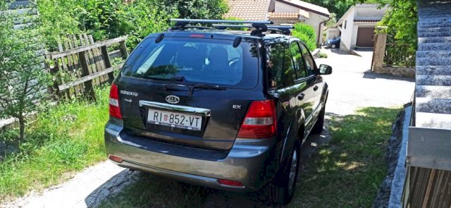 Kia Sorento 2,5 CRDi VGT EX