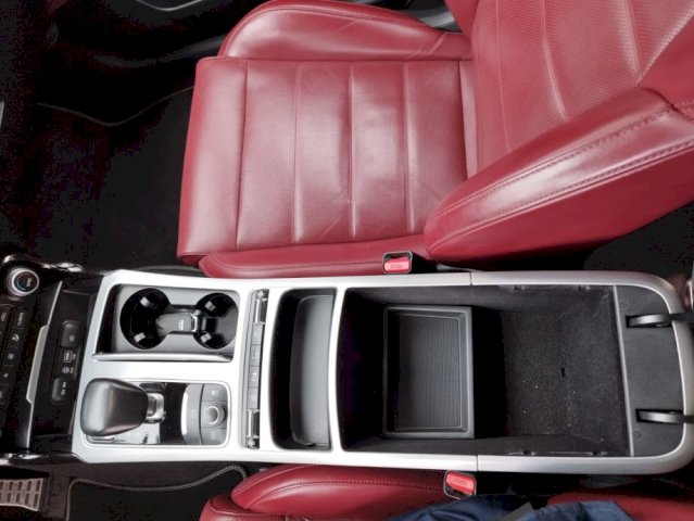 Kia Stinger 2,2 CRDI GT-LINE 2WD