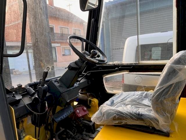 Kombi kiper 2016 Nissan NV200 Hyster 5T, 2016 god